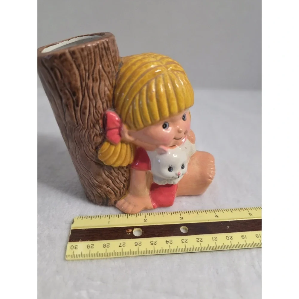 Vintage  Girl with Cat Pencil Holder By  ‎ JSNY